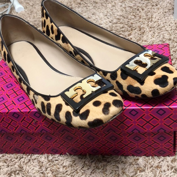 Tory Burch Shoes - Tory Burch Leopard print coconut Gigi